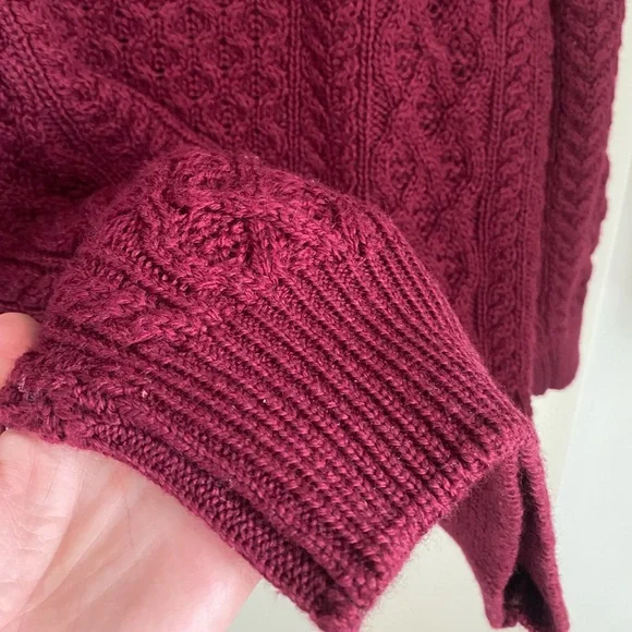 ‎‎Aran Crafts Merino‎ Wo‎ol Cable Knit Aran Sweater Troyer Claret Size Medium - Picture 10 of 11